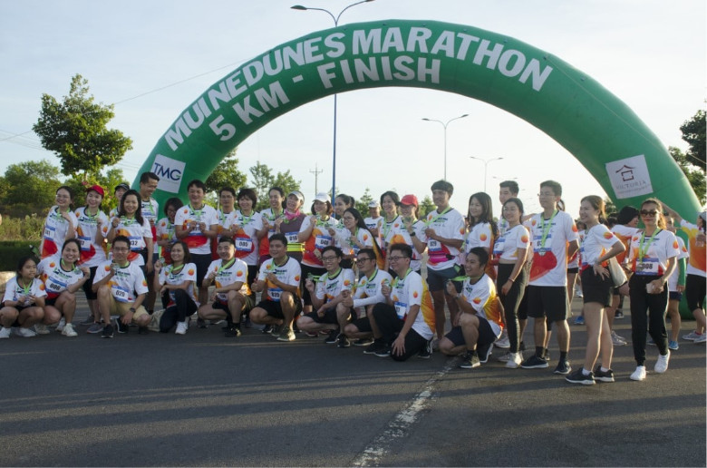 Huy chương chạy bộ mang lại nhiều ý nghĩa cho các “Runner”